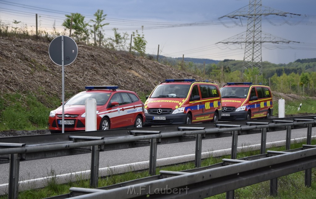 VU Gefahrgut LKW umgestuerzt A 4 Rich Koeln Hoehe AS Gummersbach P029.JPG - Miklos Laubert